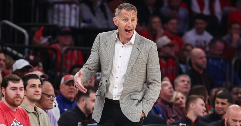 Alabama coach Nate Oats