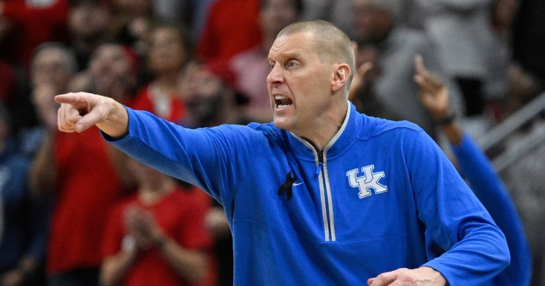 Nov 11, 2025; Louisville, Kentucky, USA; Kentucky Wildcats head coach Mark Pope calls out instructions during the second half against the Louisville Cardinals at KFC Yum! Center. Louisville defeated Kentucky 96-88. Mandatory Credit: Jamie Rhodes-Imagn Images