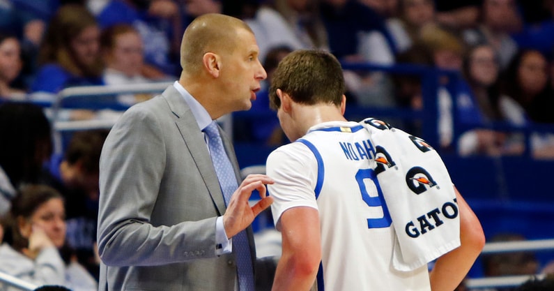 z - Pope and Noah _C6A0360