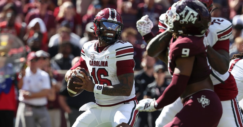 South Carolina Gamecocks quarterback Lanorris Sellers (16) looks for an open receiver during the second quarter against the Texas A&M Aggies at Kyle Field. Mandatory Credit: Troy Taormina-Imagn Images