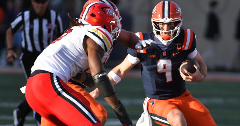 NCAA Football: Maryland at Illinois