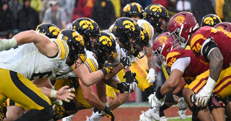 The important and impactful plays from the Hawkeyes loss to USC. (Photo by Dennis Scheidt)