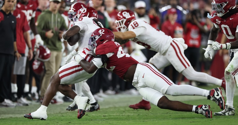 Alabama LB Yhonzae Pierre