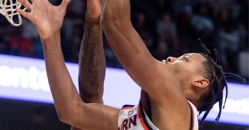 Auburn F Keyshawn Hall