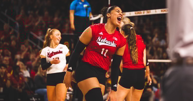 Nebraska volleyball Teraya Sigler (9)
