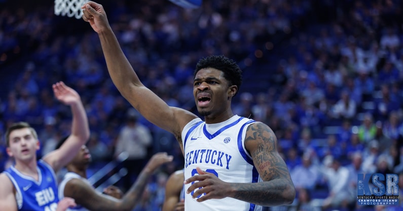 kentucky-basketball-ap-coaches-poll-top-25-rankings-week-3-louisville-loss