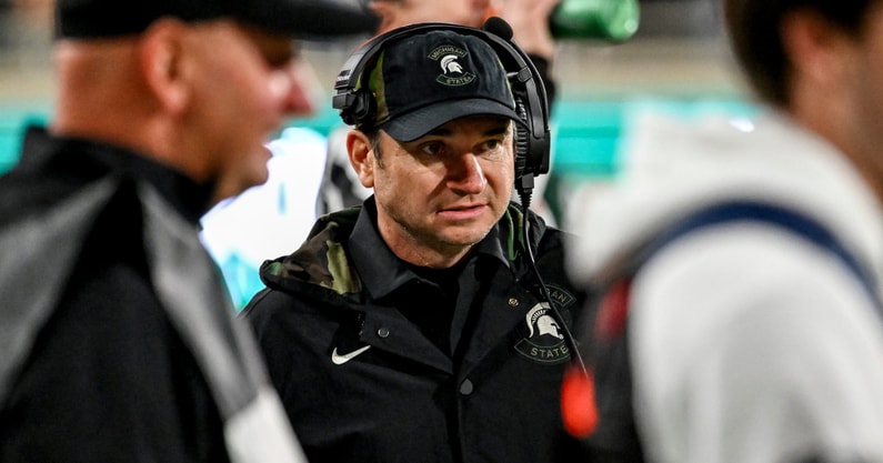 Michigan State's head coach Jonathan Smith looks on during the fourth quarter against Penn State on Saturday, Nov. 15, 2025, at Spartan Stadium in East Lansing. - Nick King, USA TODAY Sports