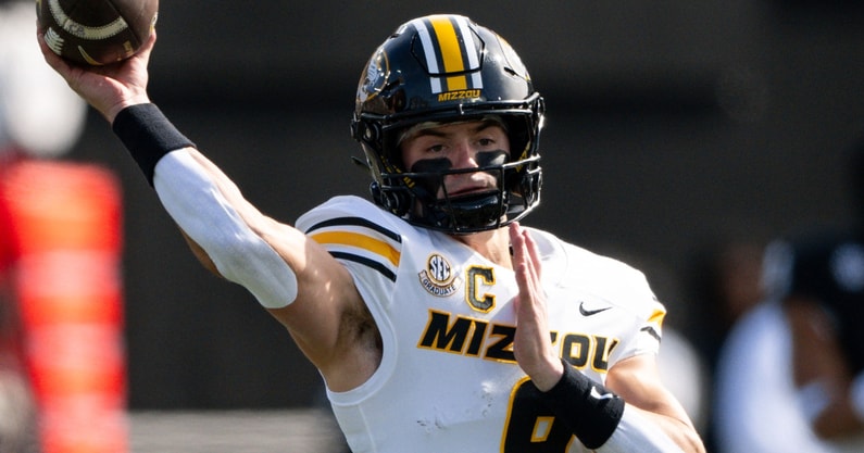 Beau-Pribula-injury-update-Eli-Drinkwitz-details-recovery-process-for-Missouri-QB