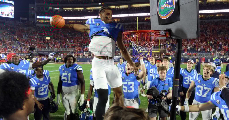 NCAA Football: Florida at Mississippi