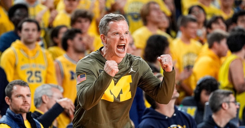 Michigan Wolverines basketball head coach Dusty May fired up during a win over Middle Tennessee State. (Photo by Junfu Han / USA TODAY NETWORK via Imagn Images)