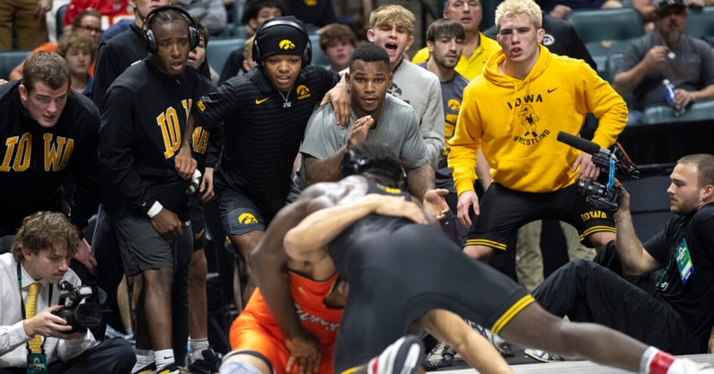 Massoma Endene Iowa team