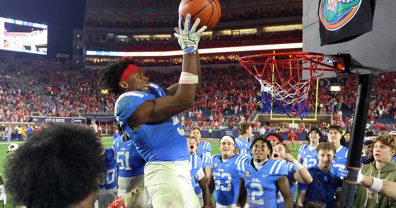 NCAA Football: Florida at Mississippi