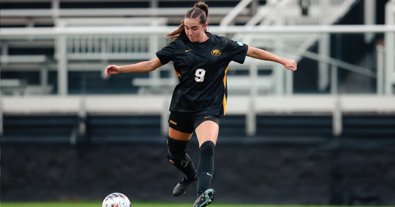 The Hawkeyes fell to LSU in the NCAA Tournament on Friday evening. (Photo by UI Athletics)