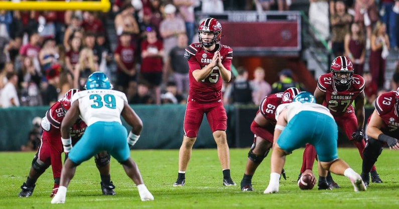 South Carolina's Cutter Woods takes a snap against Coastal Carolina (Photo: Katie Dugan | GamecockCentral.com)