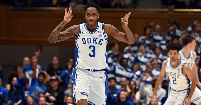 duke blows out howard