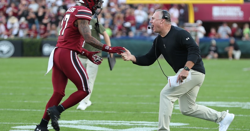 South Carolina's Jayden Sellers and assistant coach Shawn Elliott during the Coastal Carolina game on Nov. 22, 2025 (C.J. Driggers/GamecockCentral.com)