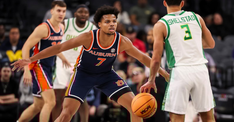 Keyshawn Hall (Photo by Auburn Athletics)