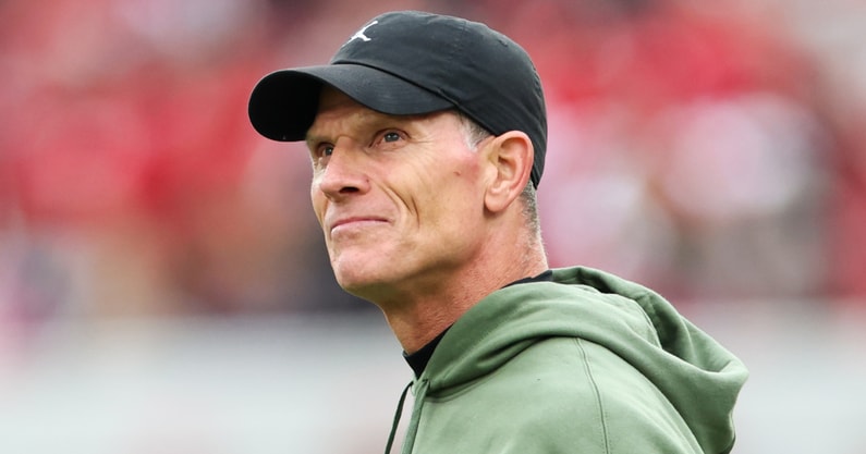 Brent-Venables-raves-about-toughness-of-Oklahoma-players-battling-through-injuries