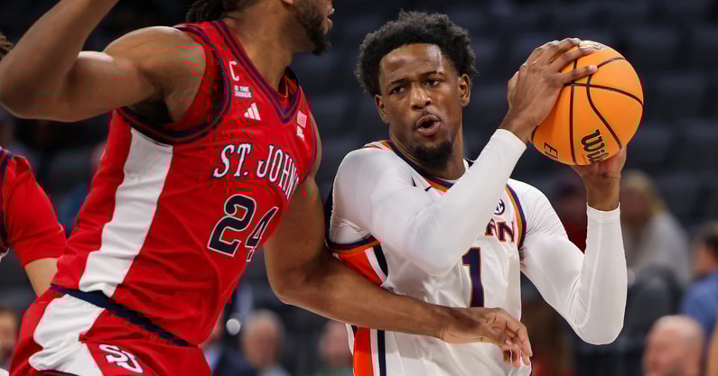 Kevin Overton (Photo by Auburn Athletics)