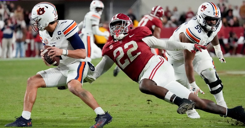 Alabama vs. Auburn: 3 keys, 2 players to watch, 1 prediction