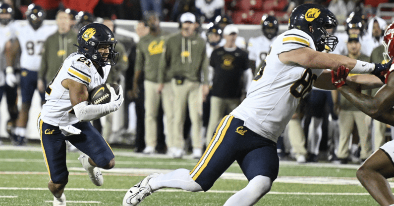 Cal receiver Jacob De Jesus