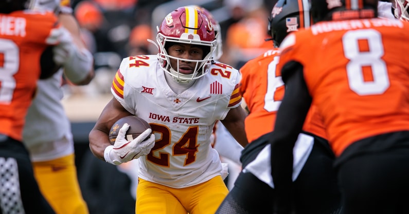 NCAA Football: Iowa State at Oklahoma State