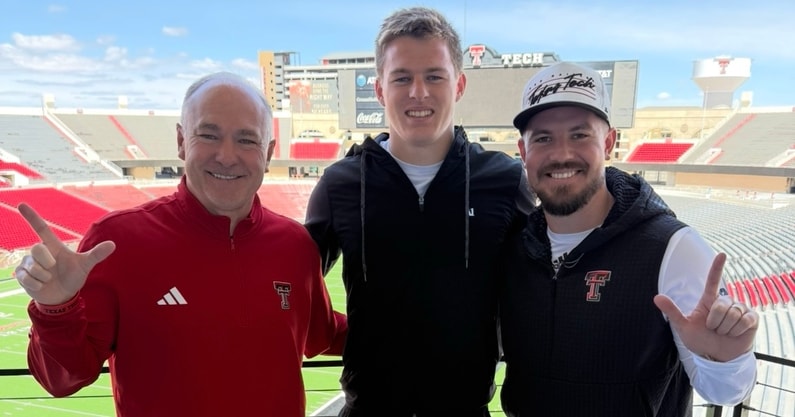 Stephen Cannon with Texas Tech head coach Joey McGuire and offensive coordinator Mack Leftwich