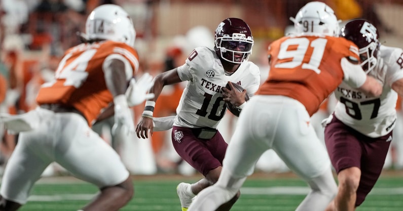 NCAA Football: Texas A&amp;M at Texas