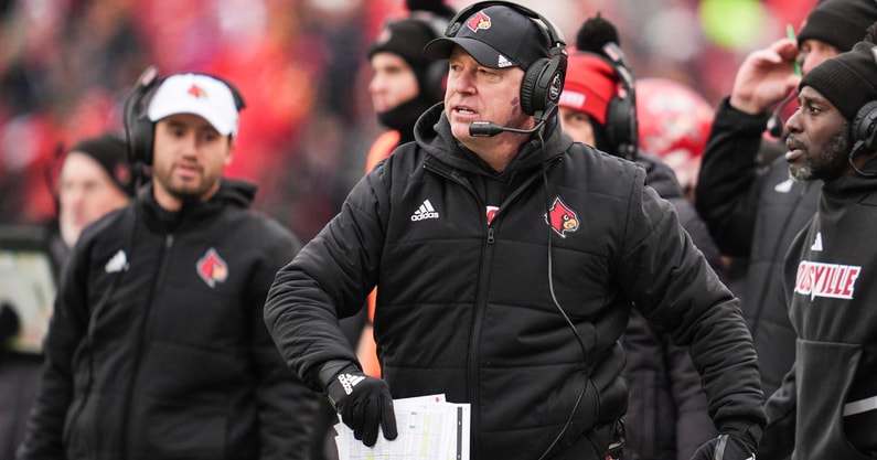 Louisville Cardinals head coach Jeff Brohm on the sidelines during the game against Kentucky Saturday, November 29, 2025 in Louisville, Kentucky at L&N Federal Credit Union Stadium.
