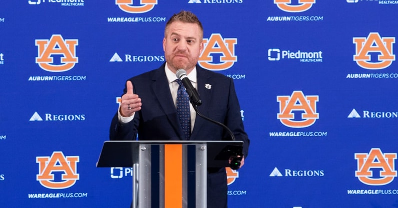 Alex Golesh (Photo by Auburn Athletics)