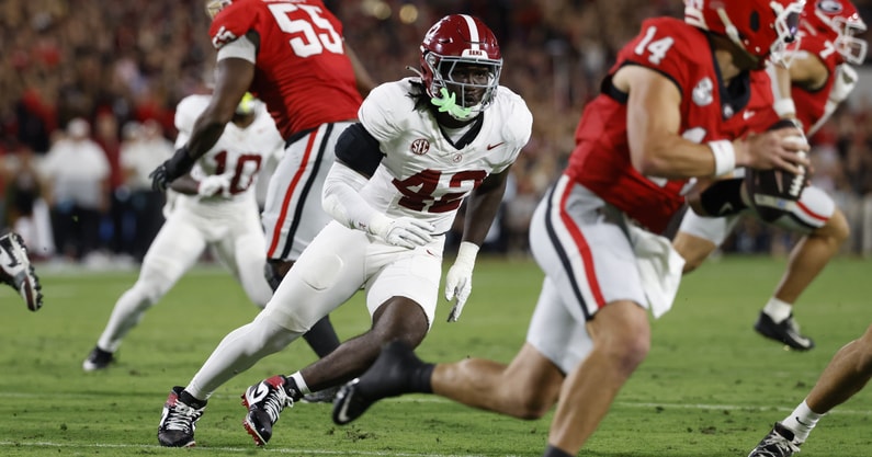 Alabama LB Yhonzae Pierre