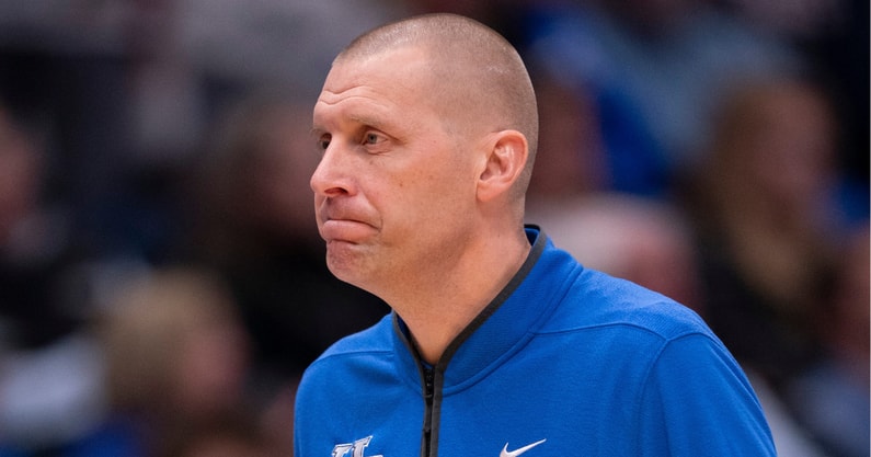 mark-pope-said-boos-from-kentucky-fans-incredibly-well-deserved