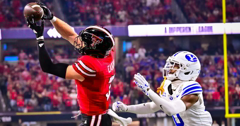 Texas Tech WR Coy Eakin catching a touchdown vs BYU