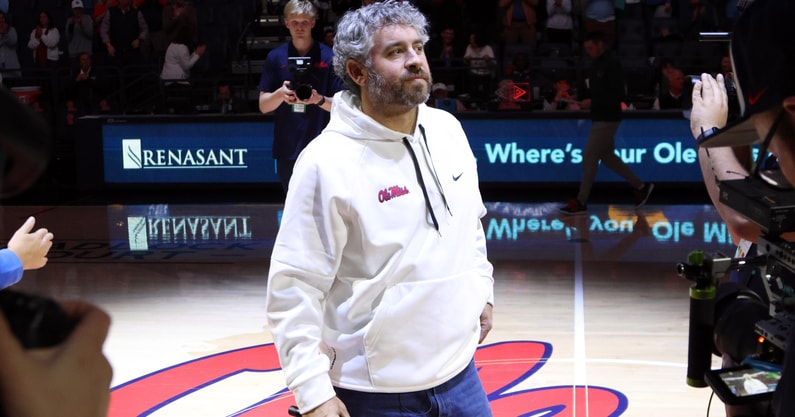 NCAA Basketball: Miami (FL) at Mississippi