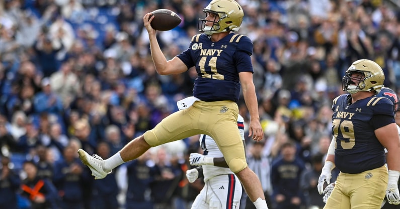 NCAA Football: Florida Atlantic at Navy