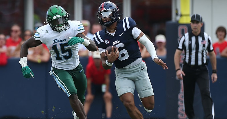 NCAA Football: Tulane at Mississippi