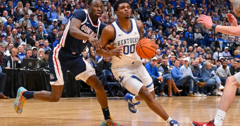 NCAA Basketball: Music City-Gonzaga at Kentucky