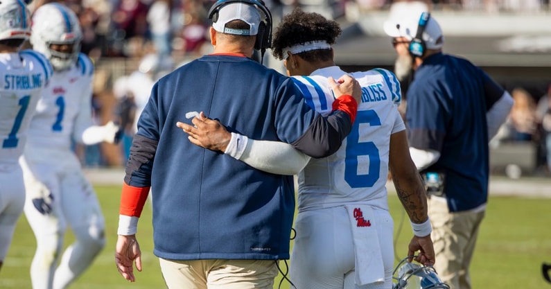 G7MsHBBXkAEV2IY copy