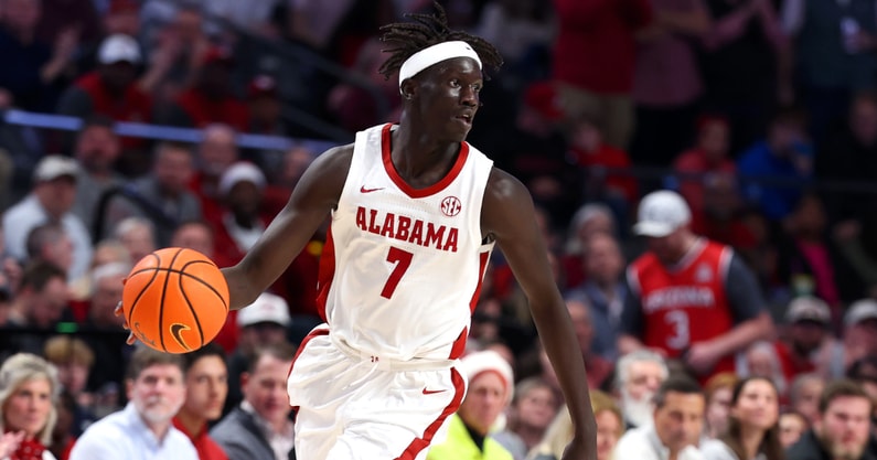 Alabama forward Taylor Bol Bowen
