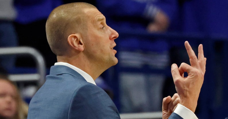 1 - Made you look Pope _MG_0321