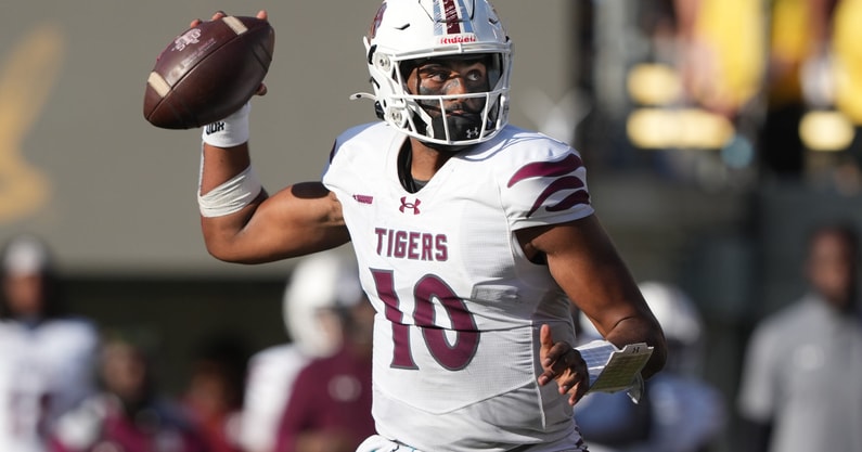 NCAA Football: Texas Southern at California
