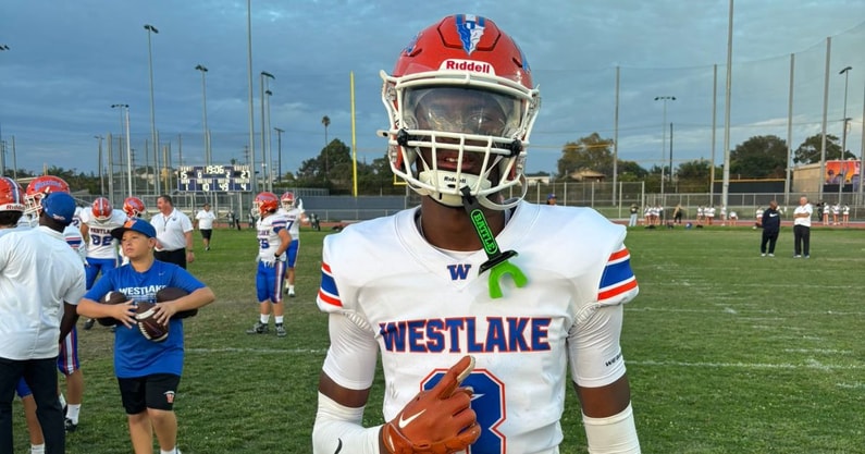 smu-cal-lock-in-official-visits-with-coveted-te-charles-davis