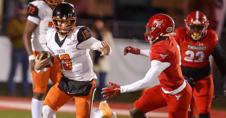 2027 Cocoa quarterback recruit Champ Smith