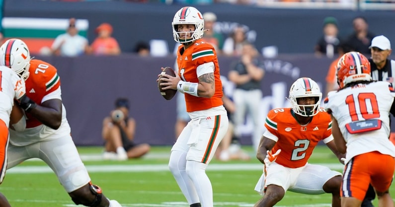 carson beck syr game