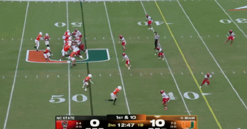 Malachi Toney pass to Jojo Trader Q2