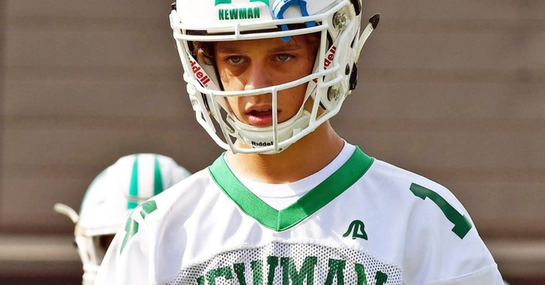 Arch Manning visiting Alabama again 2023 football recruiting