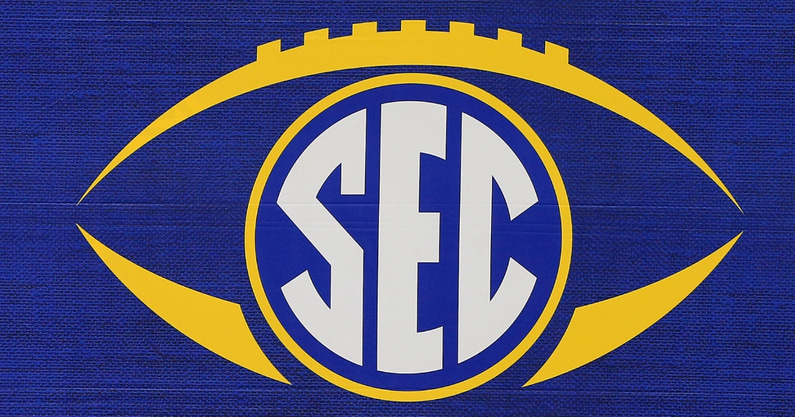 sec-power-rankings-after-week-2-college-football-alabama-crimson-tide-florida-gators-georgia-bulldogs