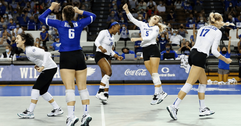 kentucky-volleyball-win-thriller-over-stanford
