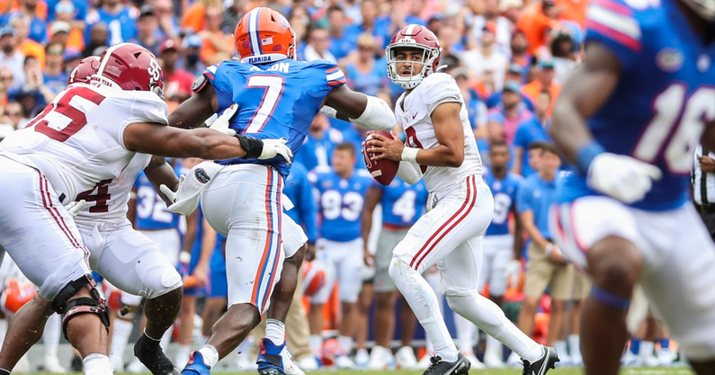 cbs-sports-college-football-top-25-week-3-wreaks-havoc-on-rankings-alabama-crimson-tide-georgia-bulldogs-oklahoma-sooners