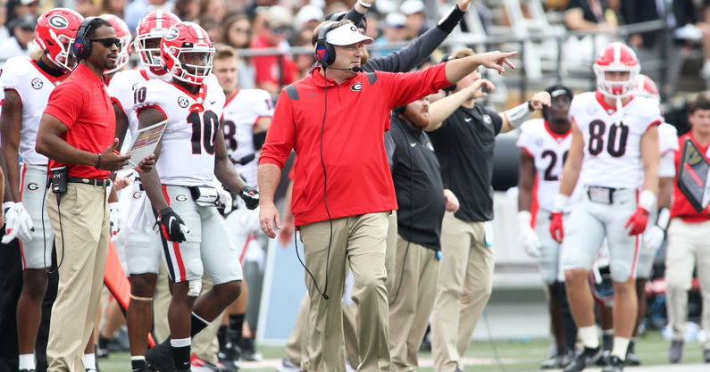 usa-today-coaches-poll-top-25-released-following-week-4-alabama-georgia-oklahoma-oregon-college-foot